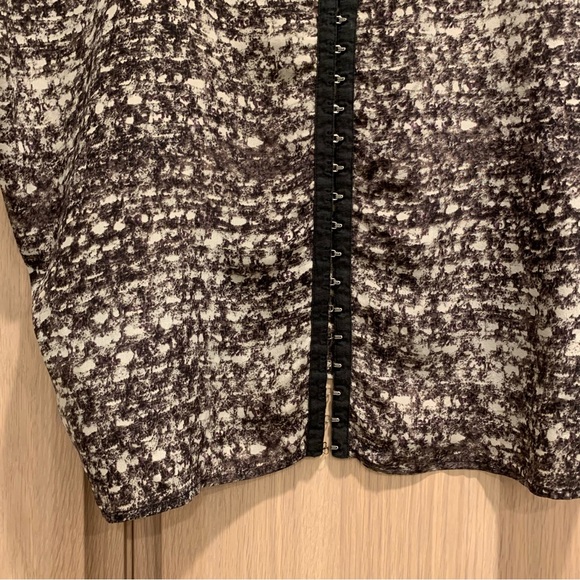 Joie Printed Silk Blouse - S - Picture 5 of 7